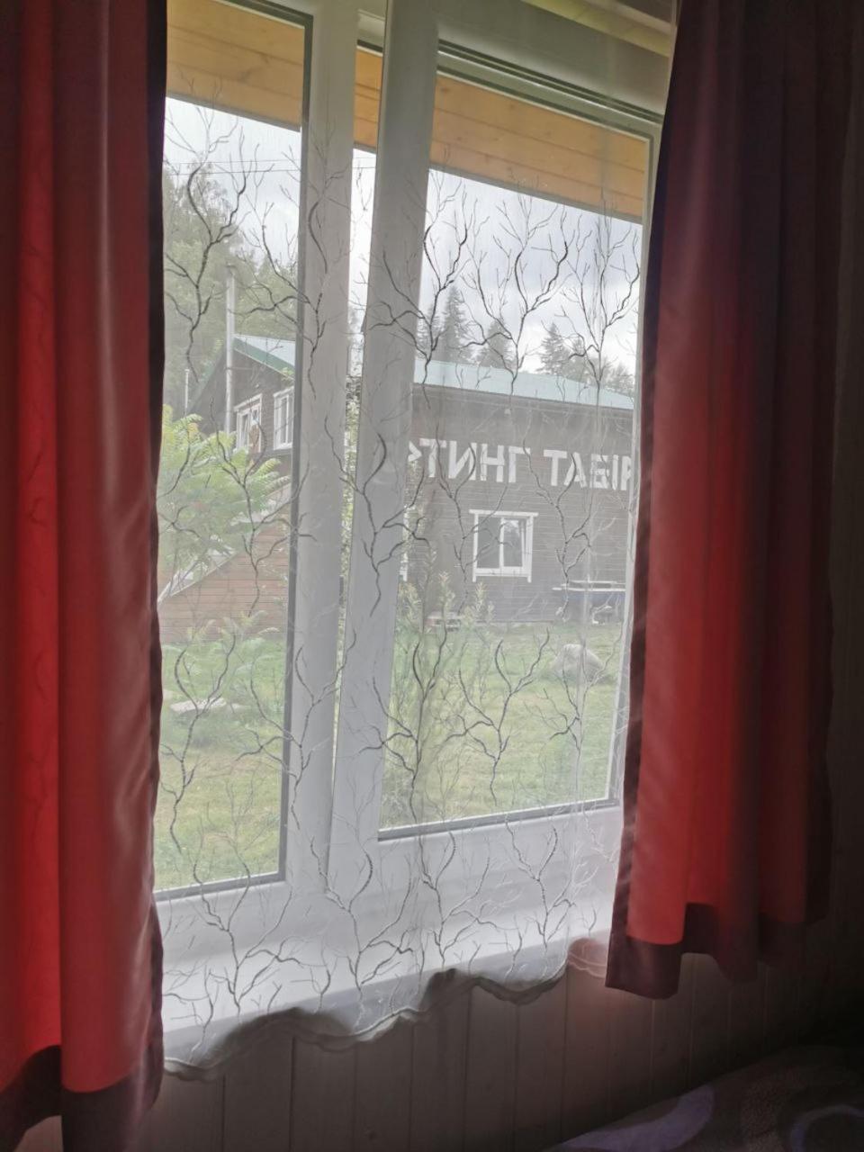 Hotel Рада Дараба Krasnik Esterno foto
