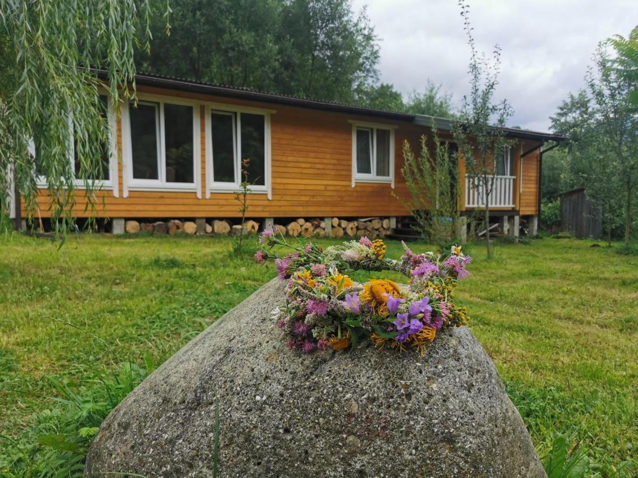 Hotel Рада Дараба Krasnik Esterno foto