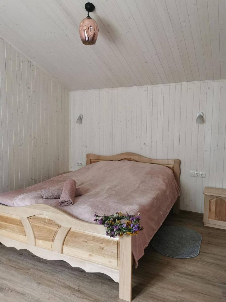 Hotel Рада Дараба Krasnik Esterno foto