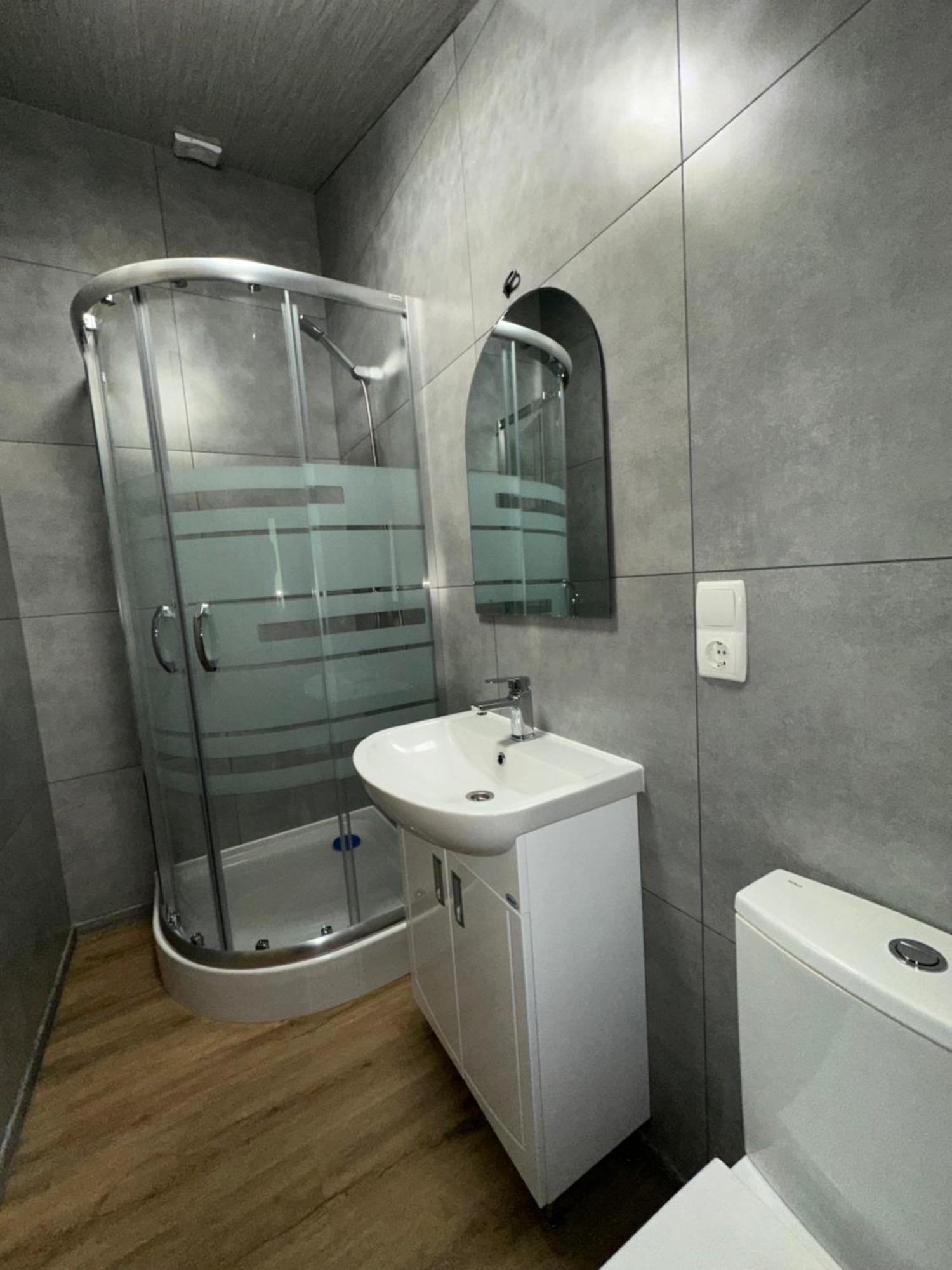 Hotel Рада Дараба Krasnik Esterno foto