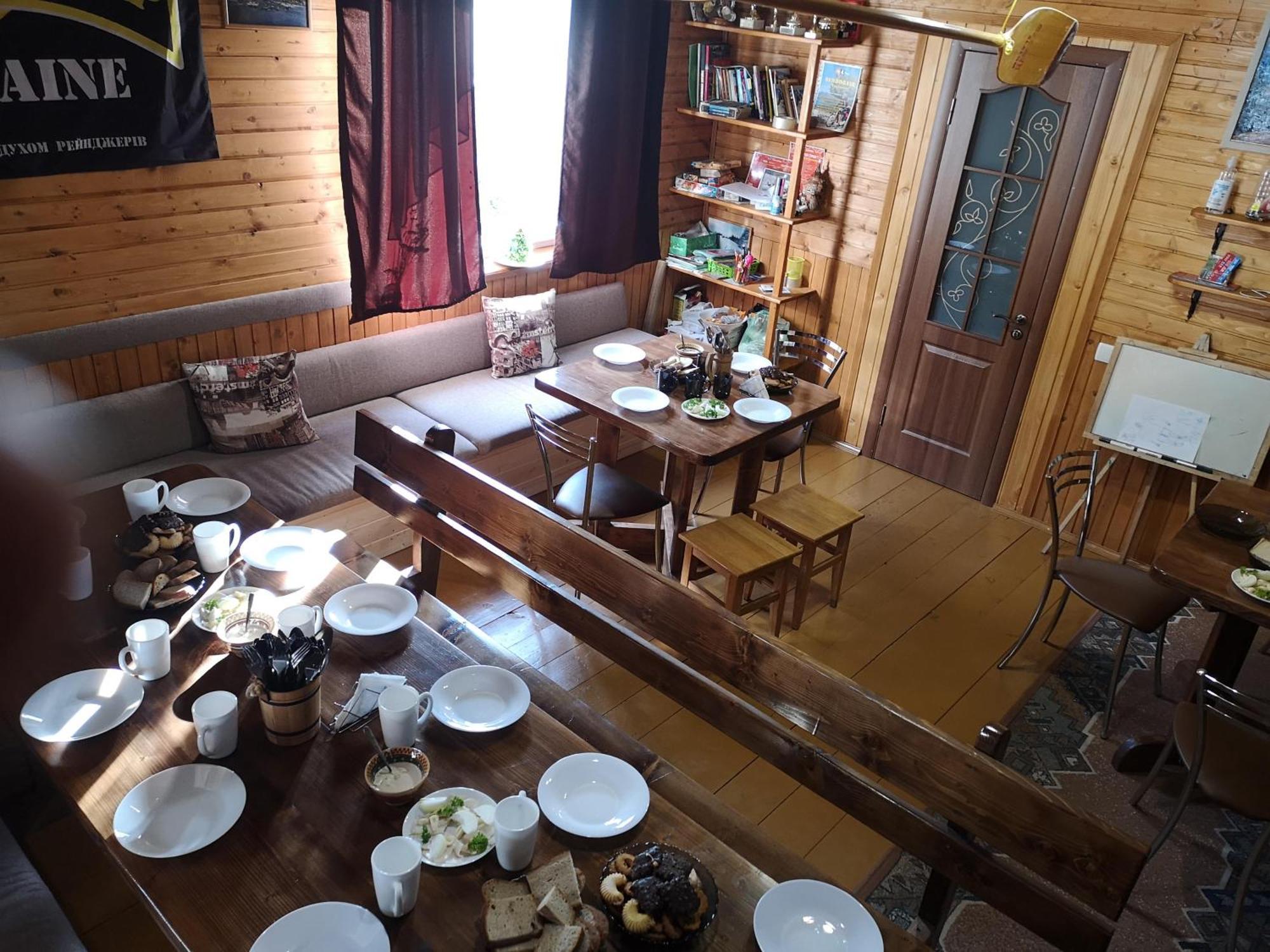 Hotel Рада Дараба Krasnik Esterno foto