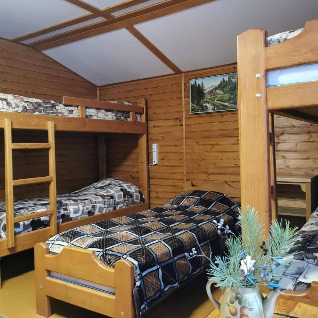 Hotel Рада Дараба Krasnik Esterno foto