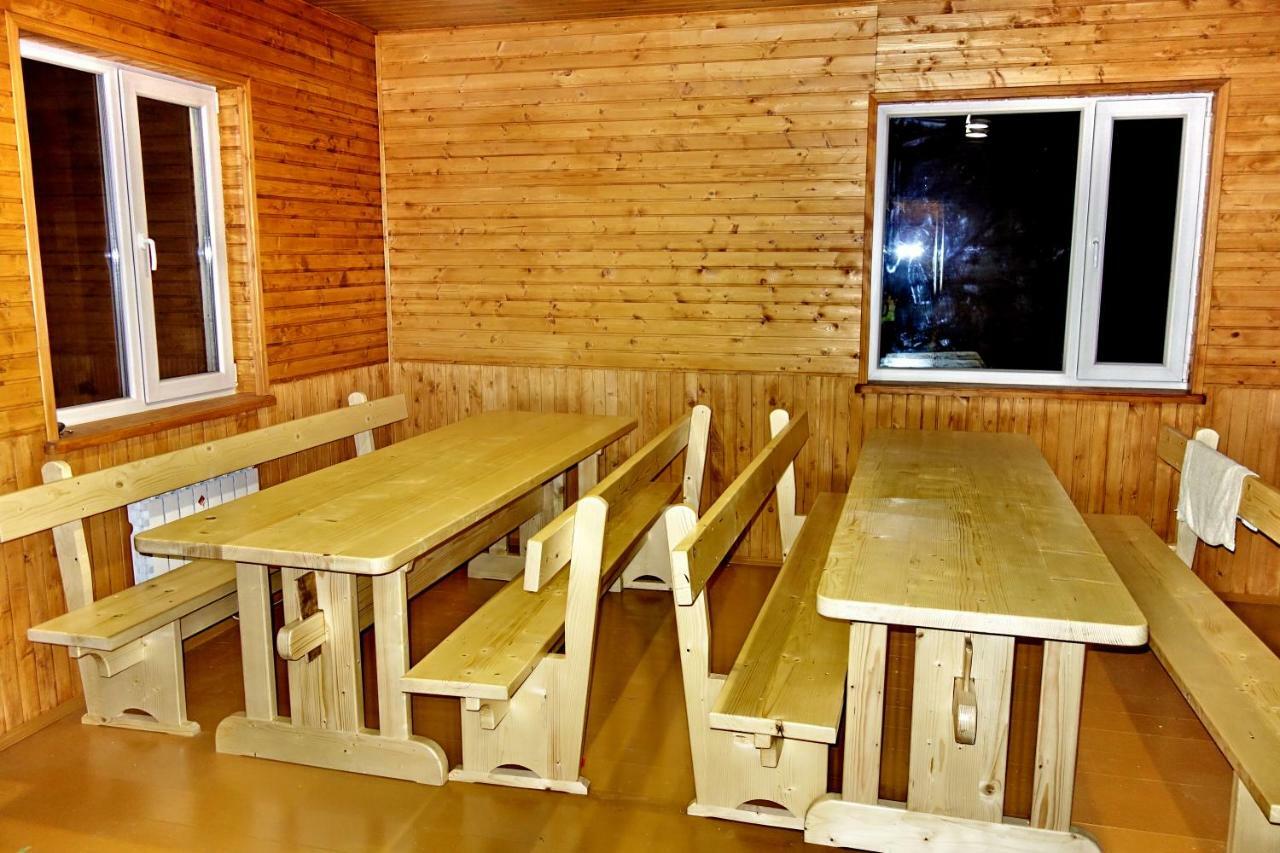 Hotel Рада Дараба Krasnik Esterno foto